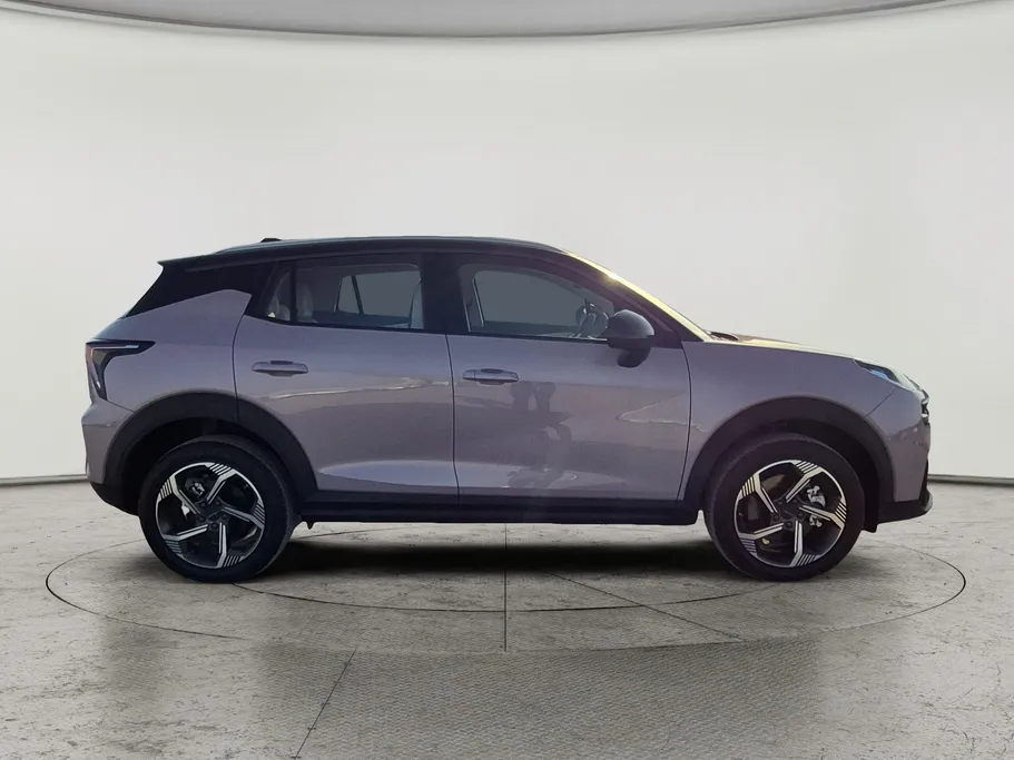 2025 Lynk and Co 6 Hyper Halo 