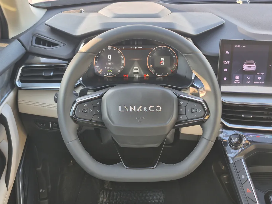 2025 Lynk and Co 6 Hyper Halo 