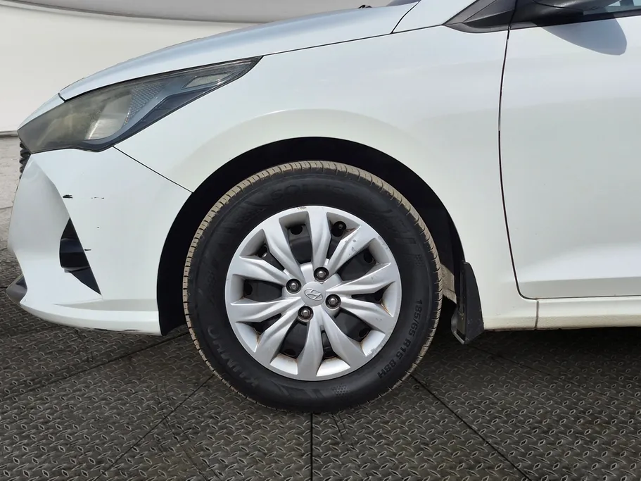 2023 Hyundai Accent Smart 