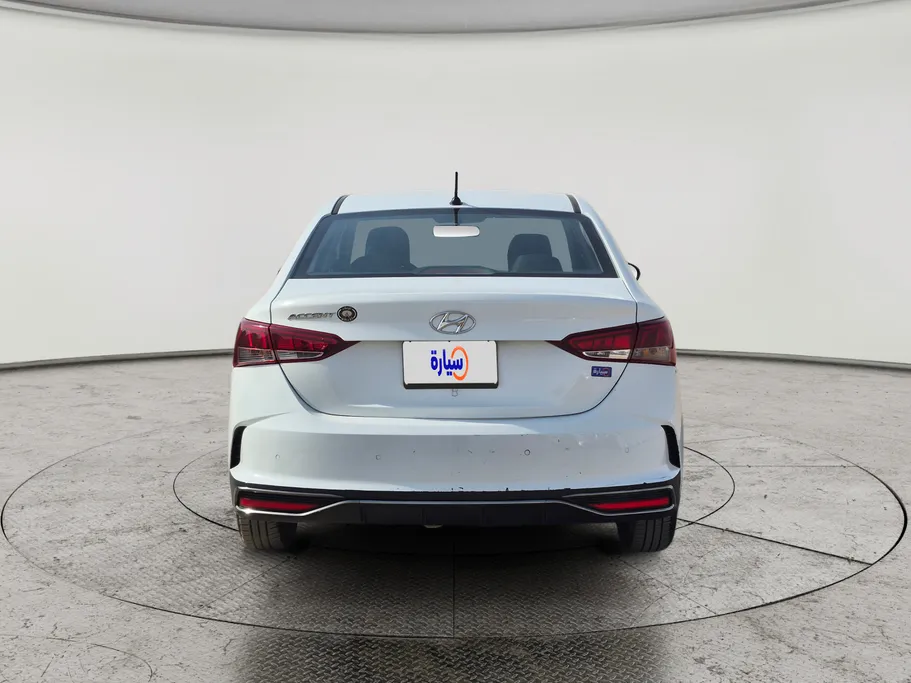 هيونداي اكسنت سمارت 2023 