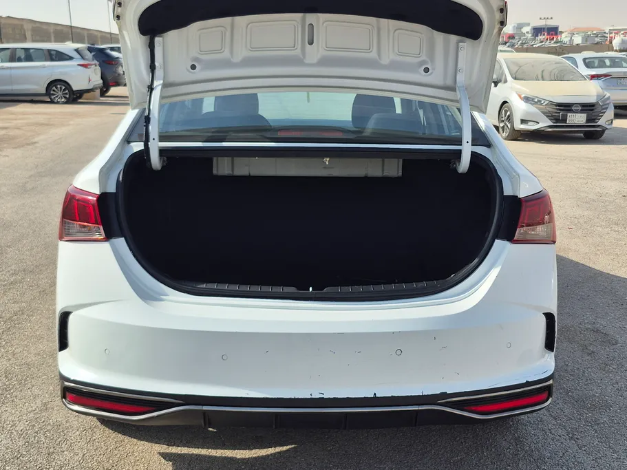 2023 Hyundai Accent Smart 