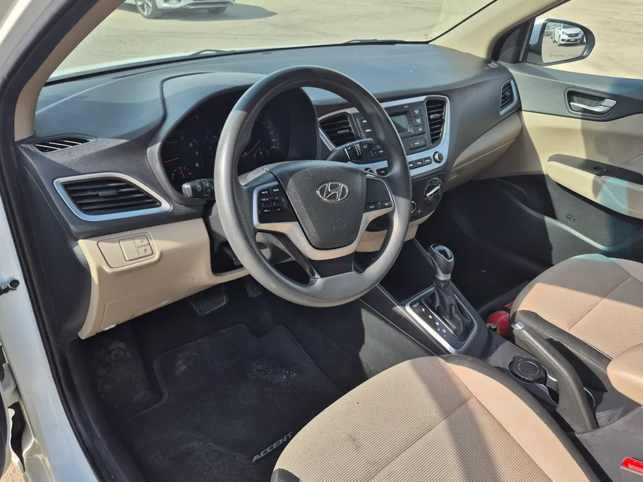 2023 Hyundai Accent Smart 