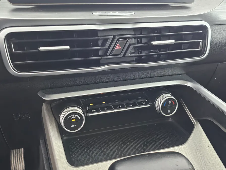 2023 Geely Coolray Basic GS 
