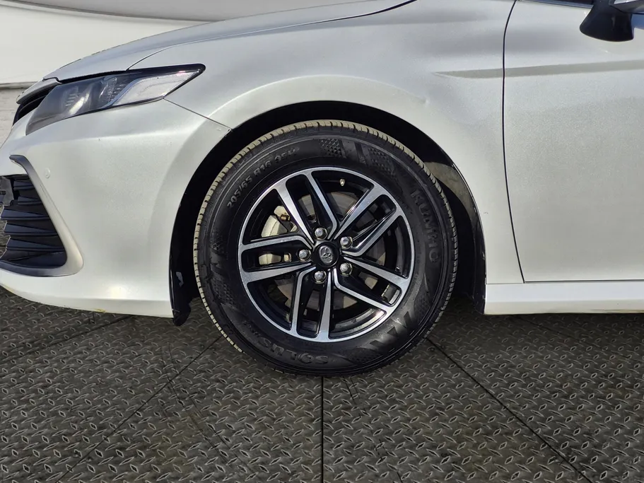2023 Toyota Camry  LE 