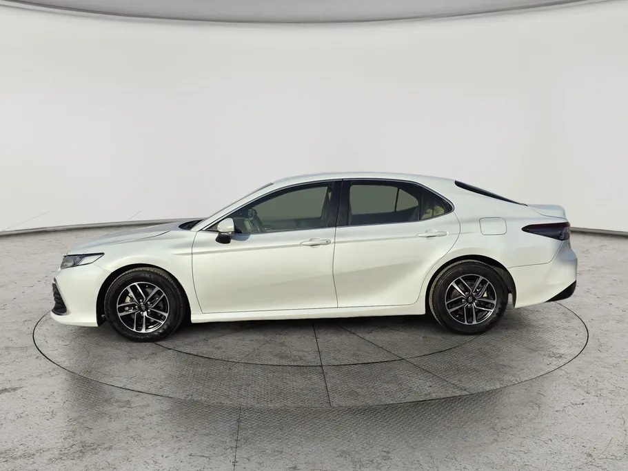 2023 Toyota Camry  LE 