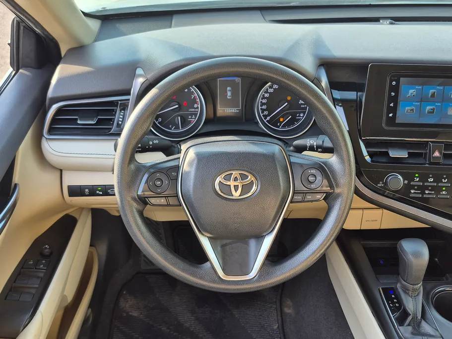 2023 Toyota Camry  LE 