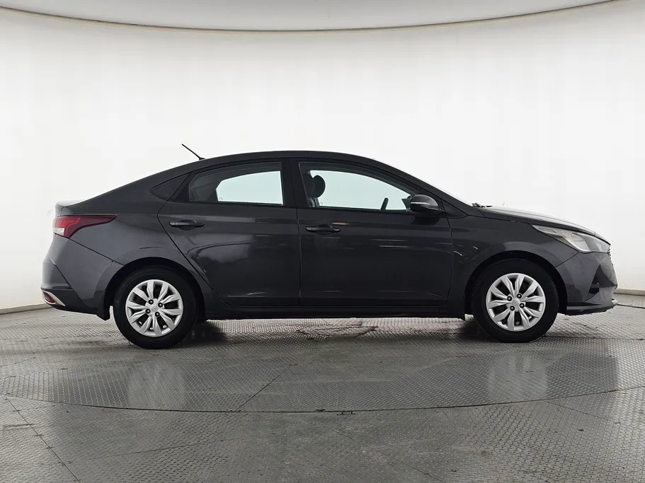 2023 Hyundai Accent Smart 