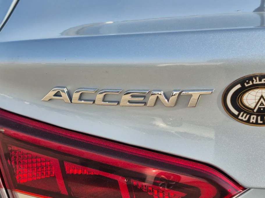 2023 Hyundai Accent Smart 