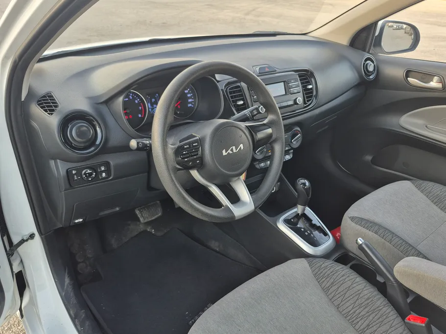 2023 Kia Pegas LX 