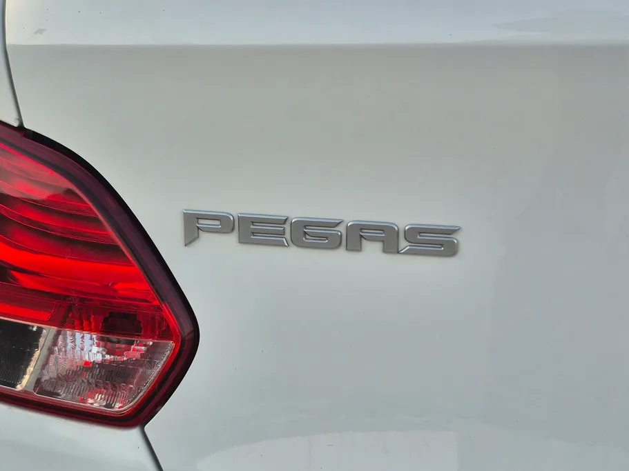 2023 Kia Pegas LX 