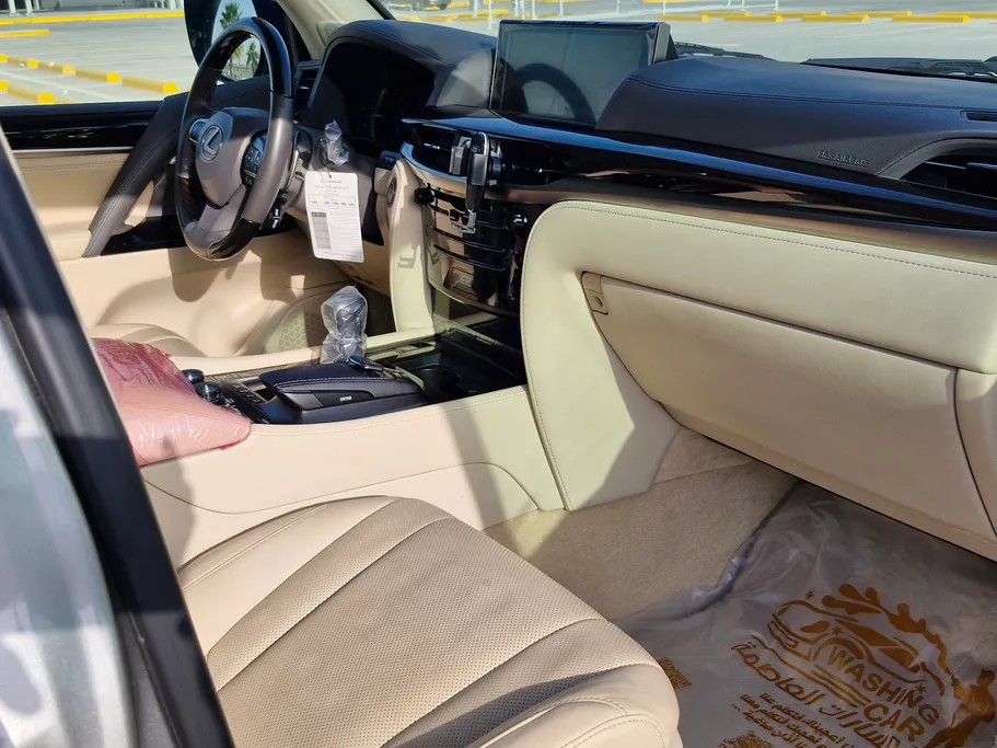 لكزس LX 570 S 2019 