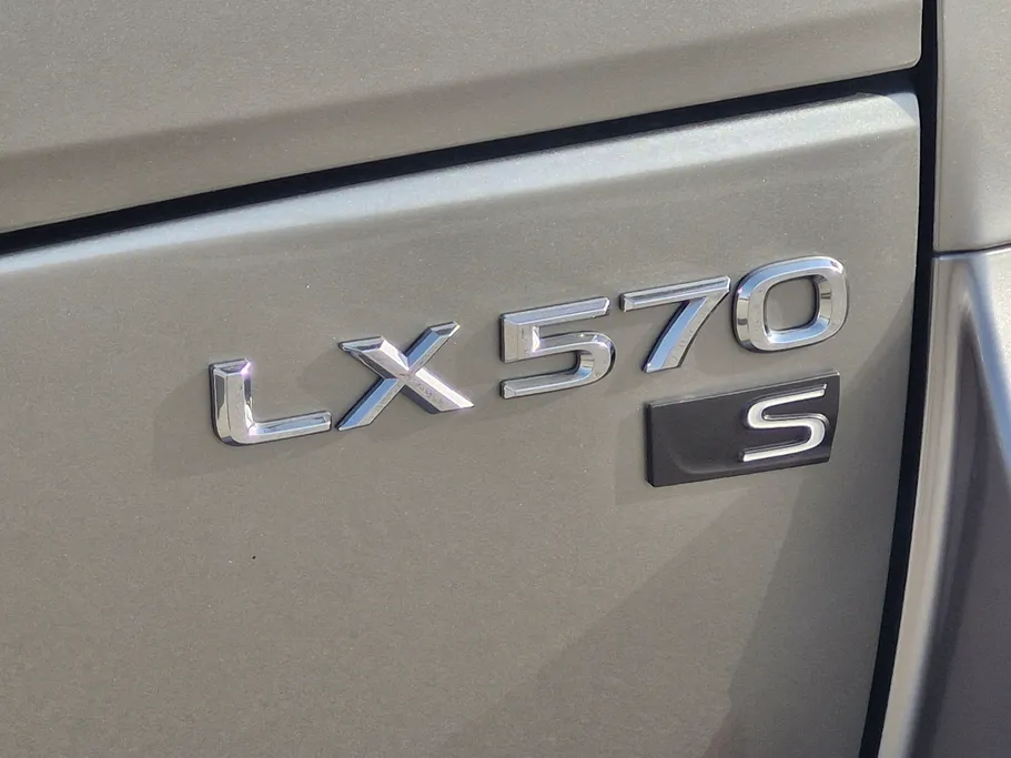 لكزس LX 570 S 2019 