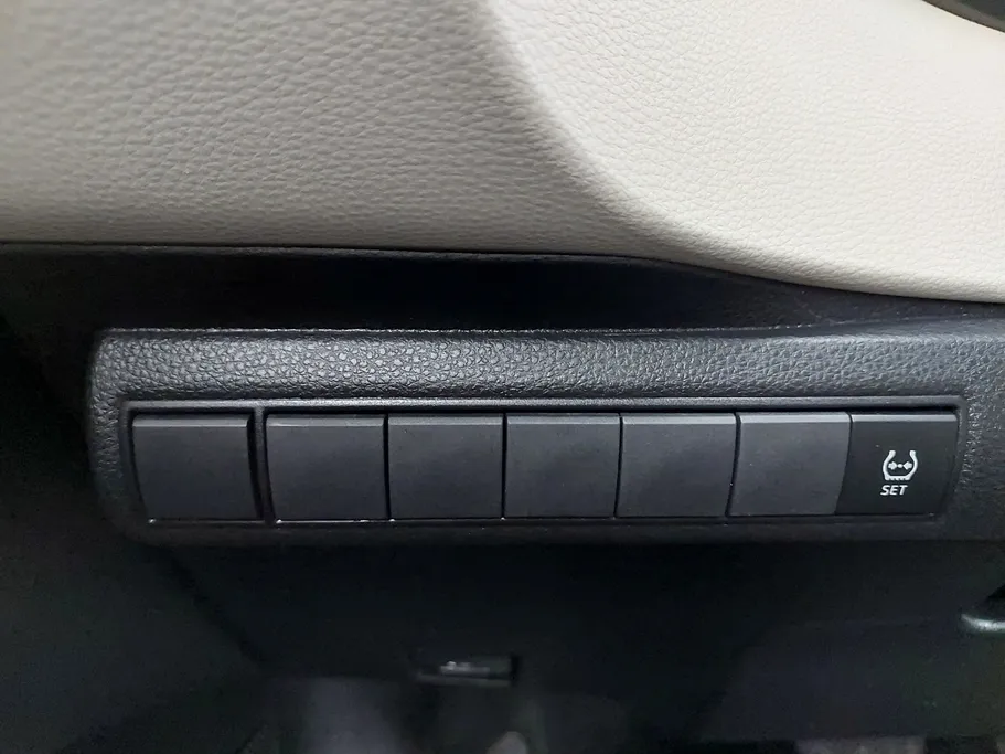 2023 Toyota Corolla XLI 