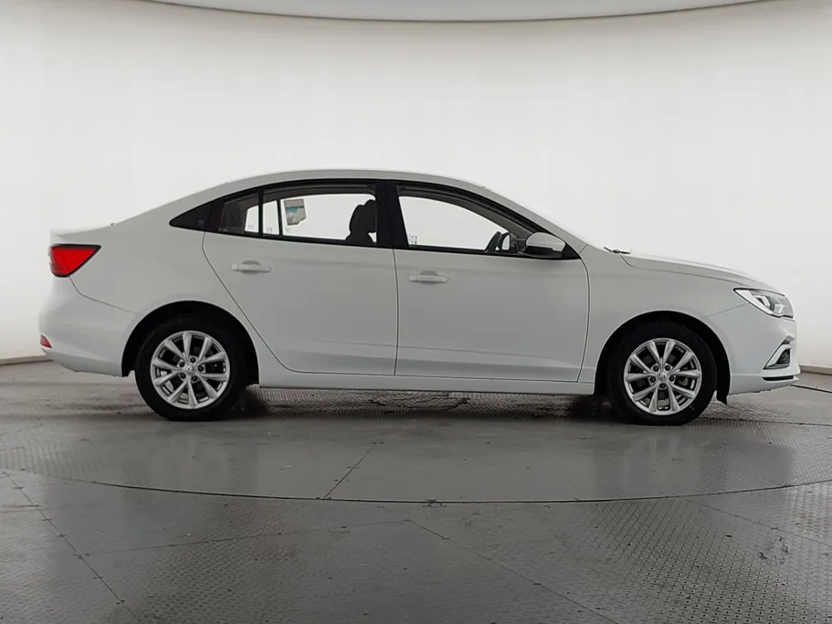 2023 MG 5 STD 