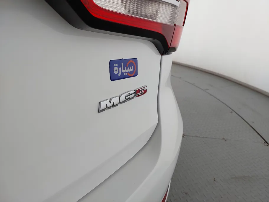 2023 MG 5 STD 
