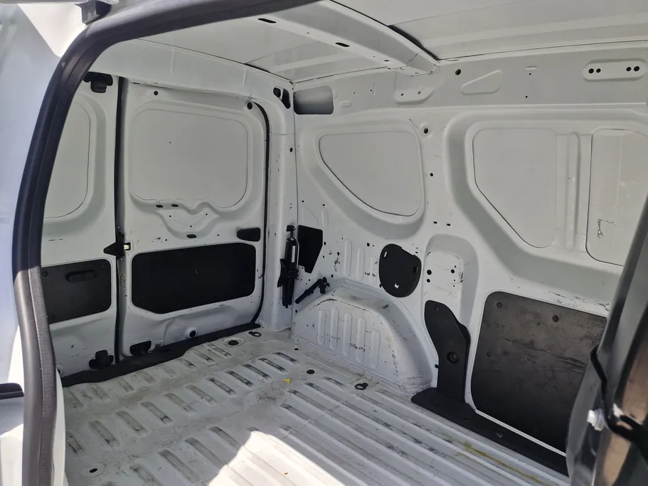 2022 Renault Docker Van بضاعة 