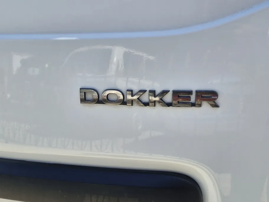 2022 Renault Docker Van بضاعة 