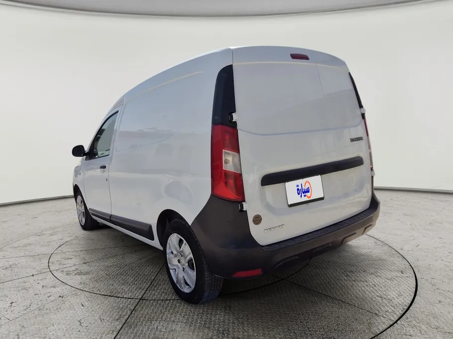 2021 Renault Docker Van بضاعة 