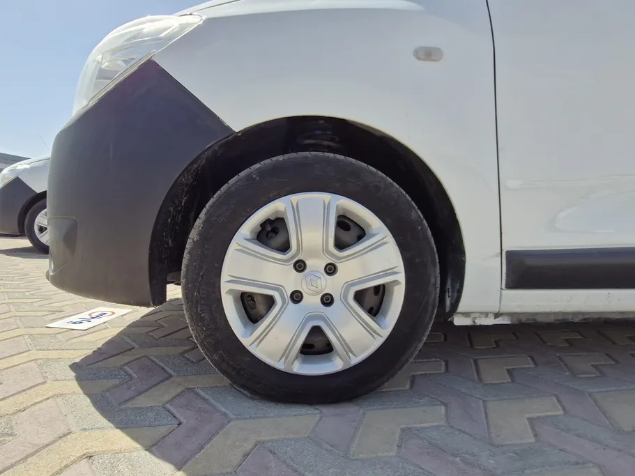 2021 Renault Docker Van بضاعة 