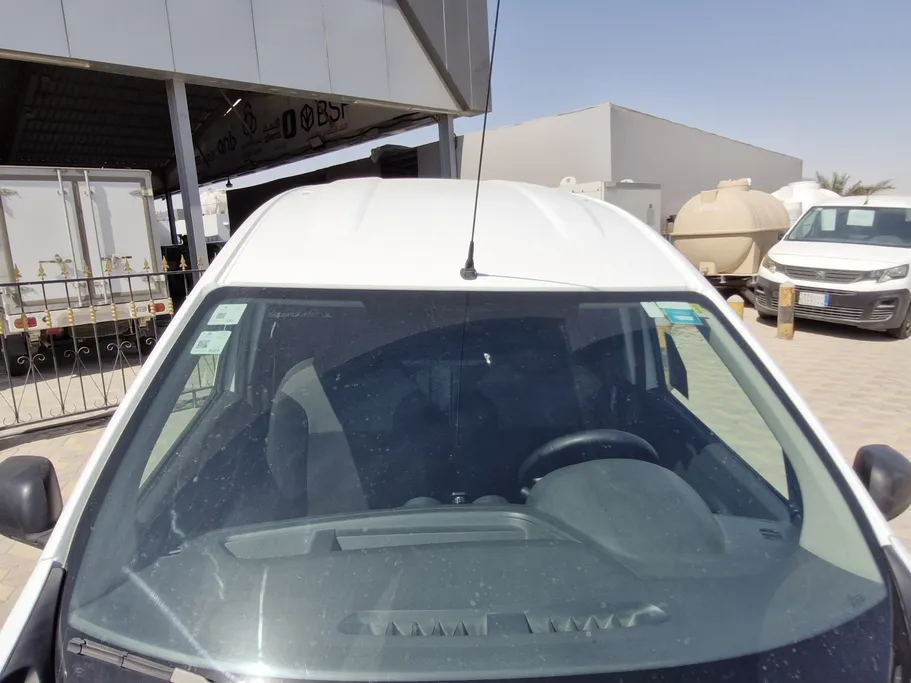 2021 Renault Docker Van بضاعة 