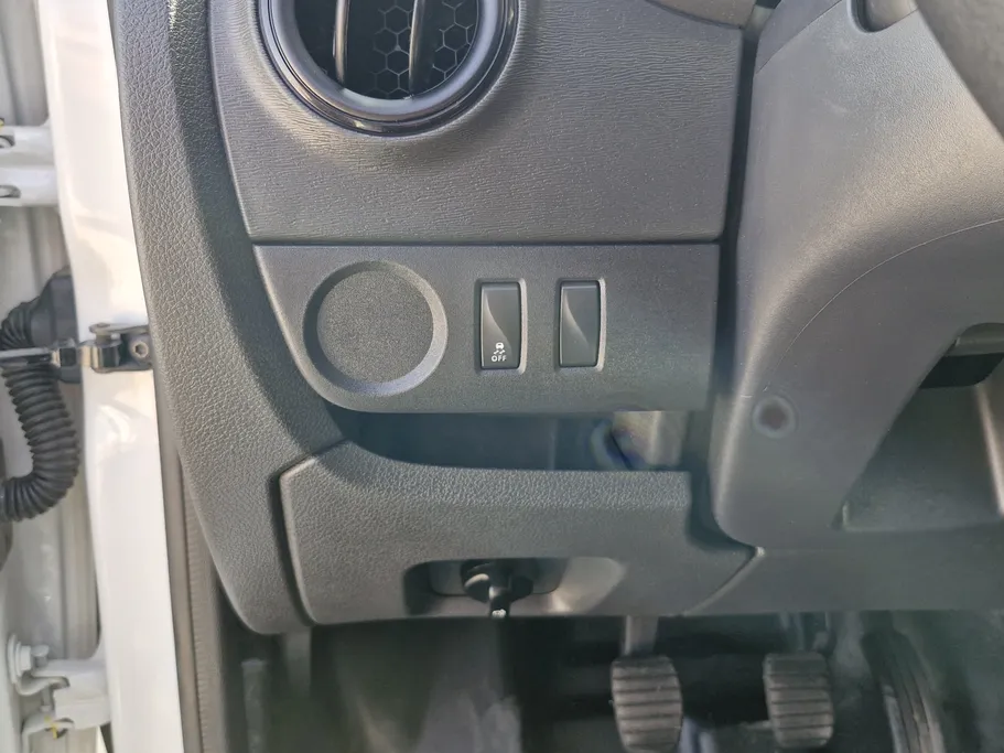 2021 Renault Docker Van بضاعة 