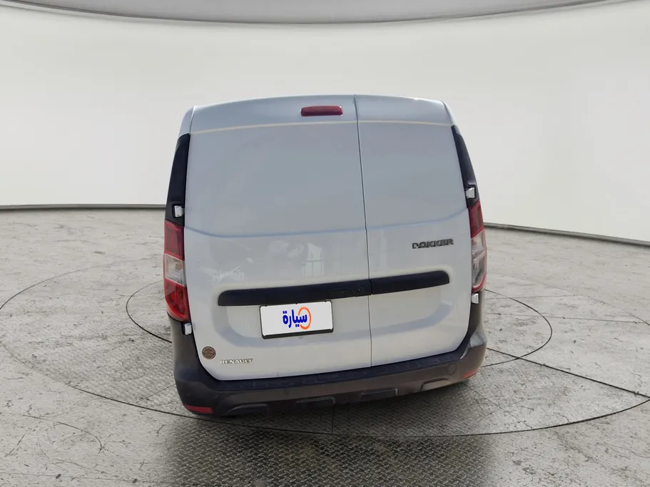 2022 Renault Docker Van بضاعة 