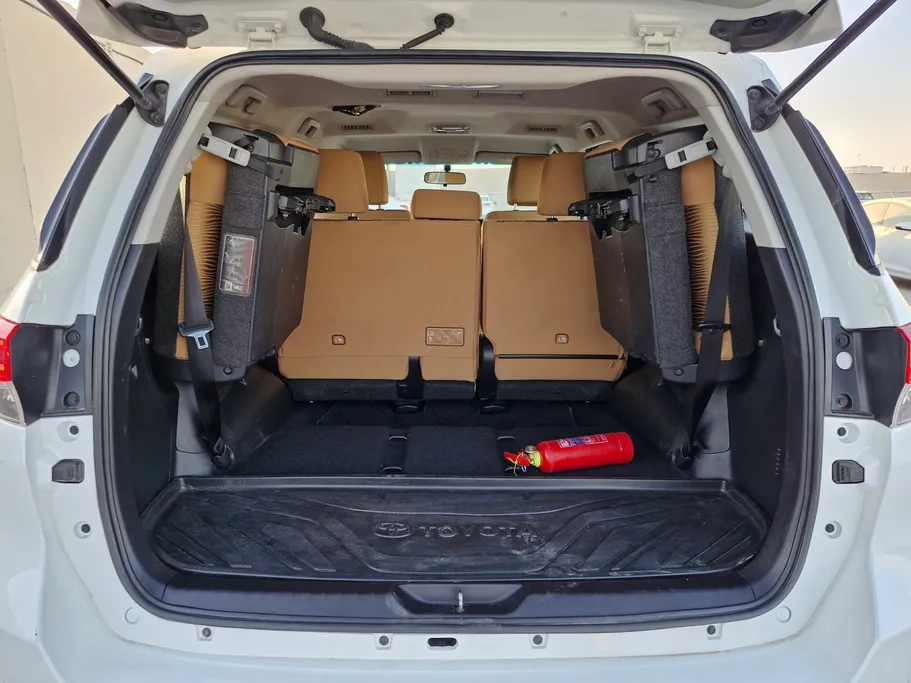 2023 Toyota Fortuner VX 