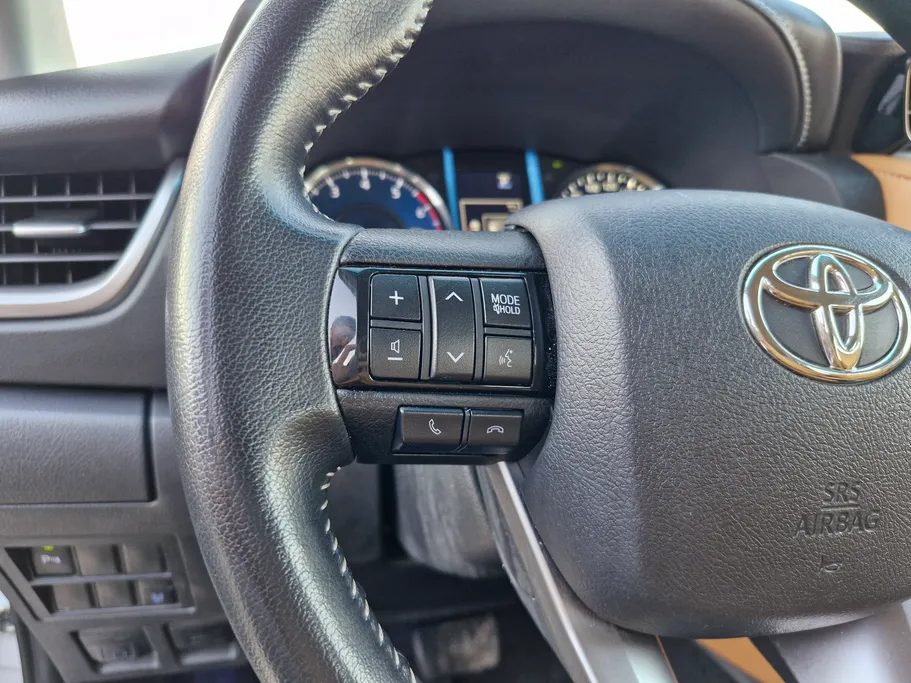 2023 Toyota Fortuner VX 