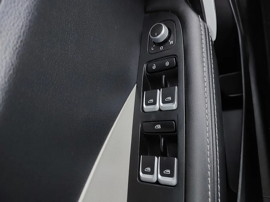 2023 Geely Coolray Basic GS 