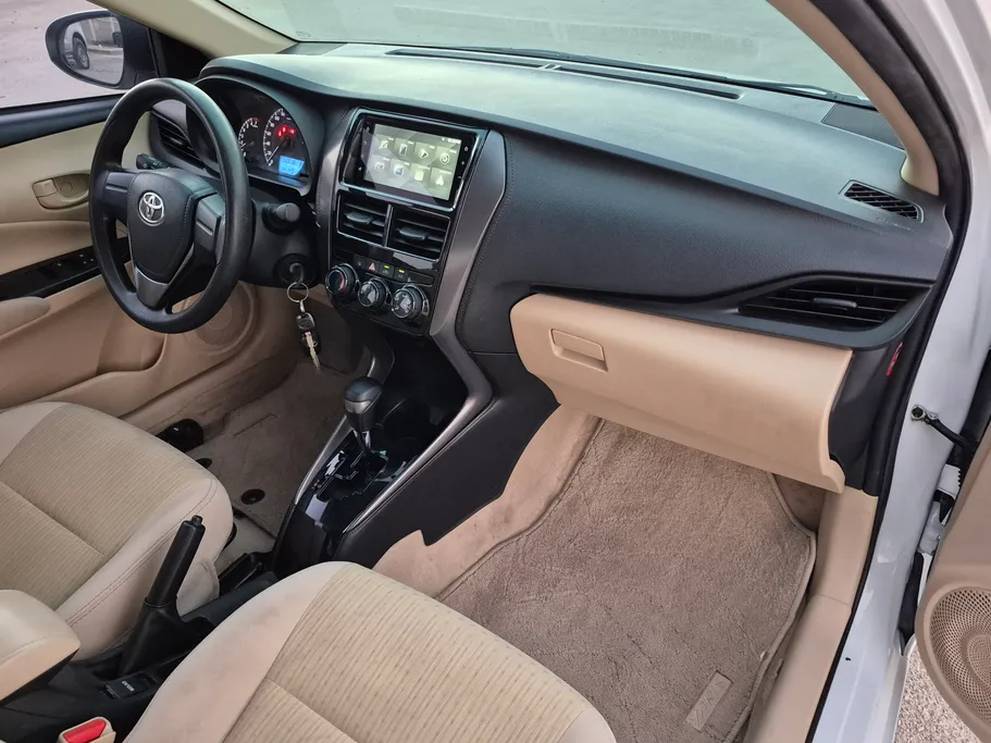 2022 Toyota Yaris  Y Plus 