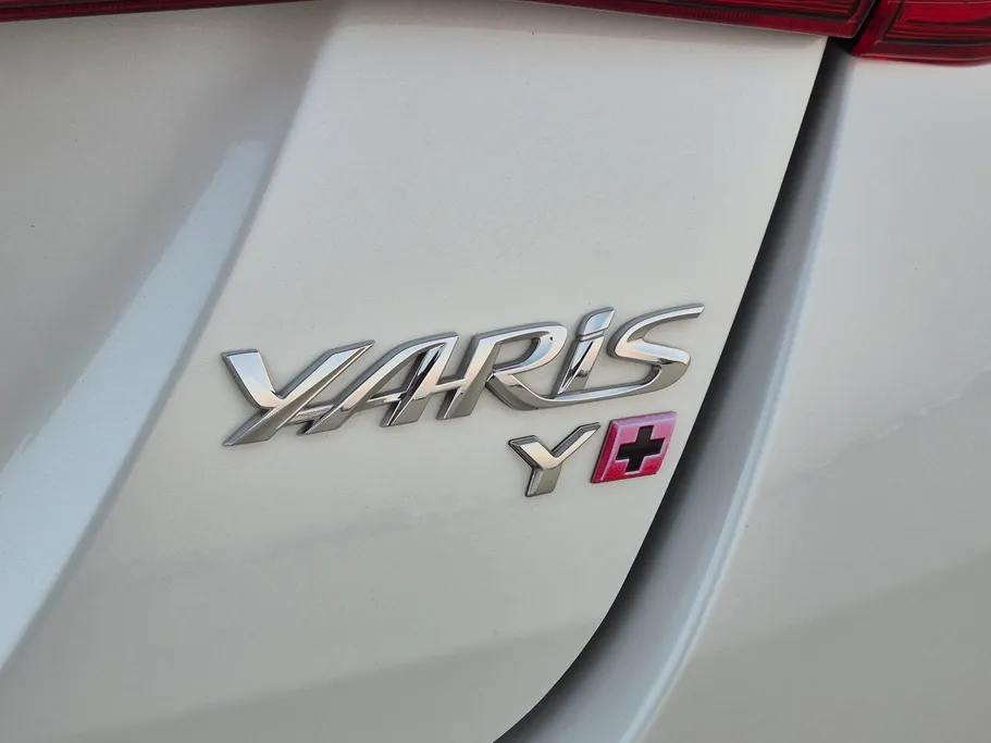 2022 Toyota Yaris  Y Plus 