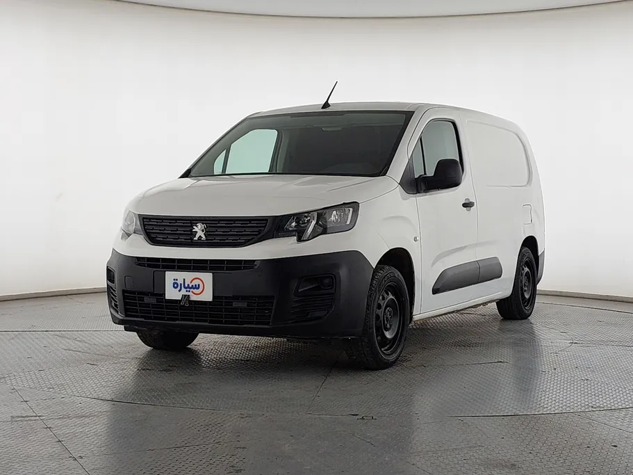 2022 Peugeot Partner Long van 