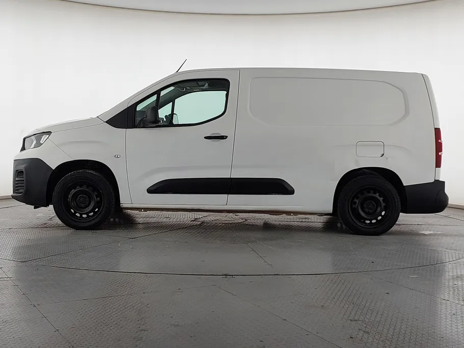 2022 Peugeot Partner Long van 