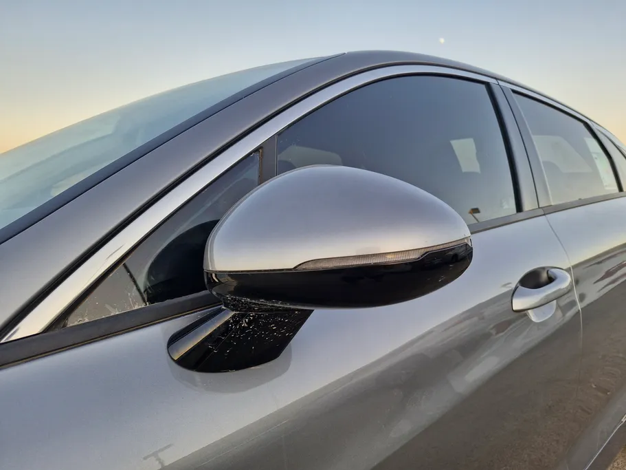 2023 Kia K5 LX 