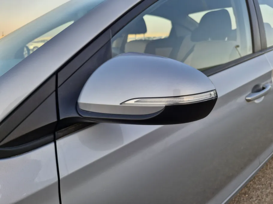 2023 Hyundai Accent Smart 