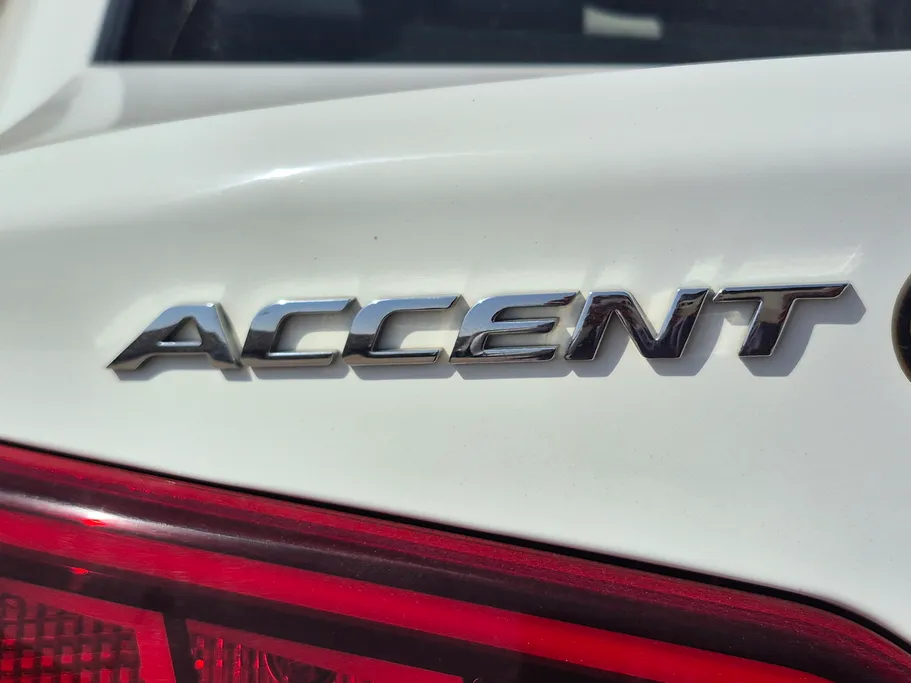 2023 Hyundai Accent Smart 