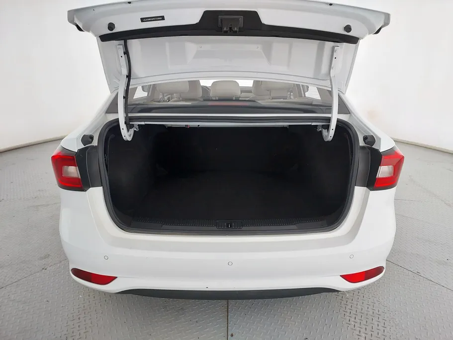 2023 MG 5 COM 