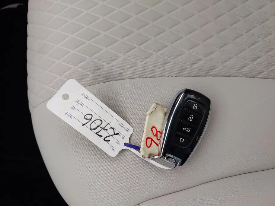 2023 MG 5 COM 