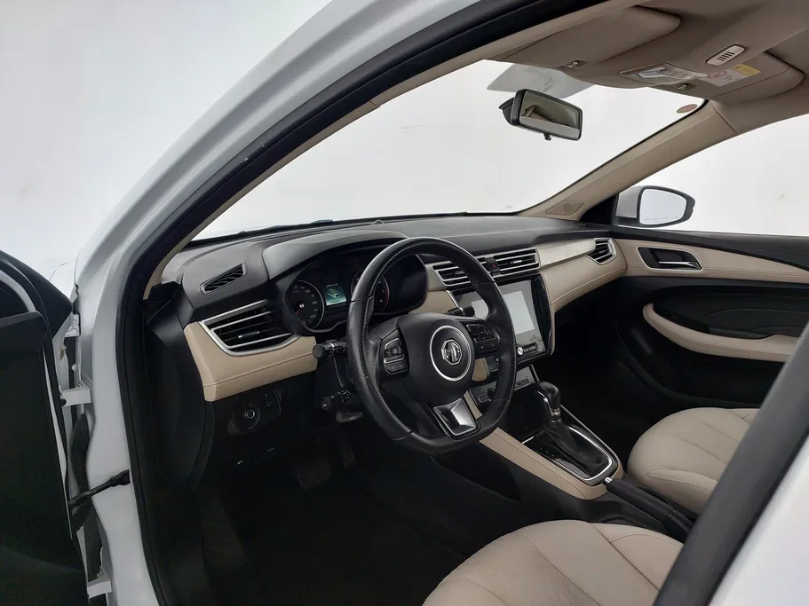2023 MG 5 COM 