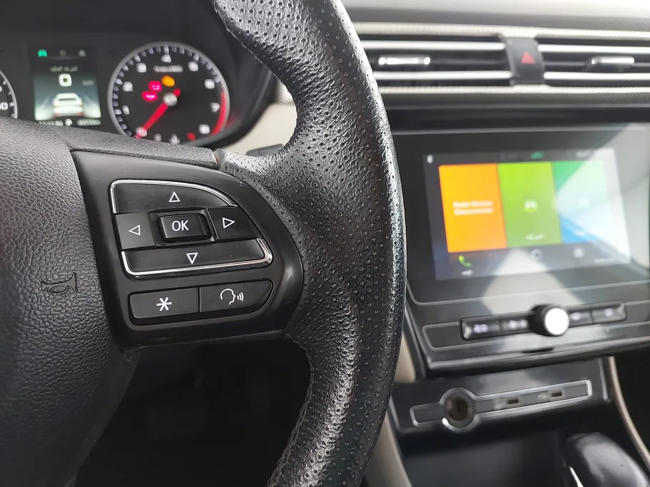 2023 MG 5 COM 