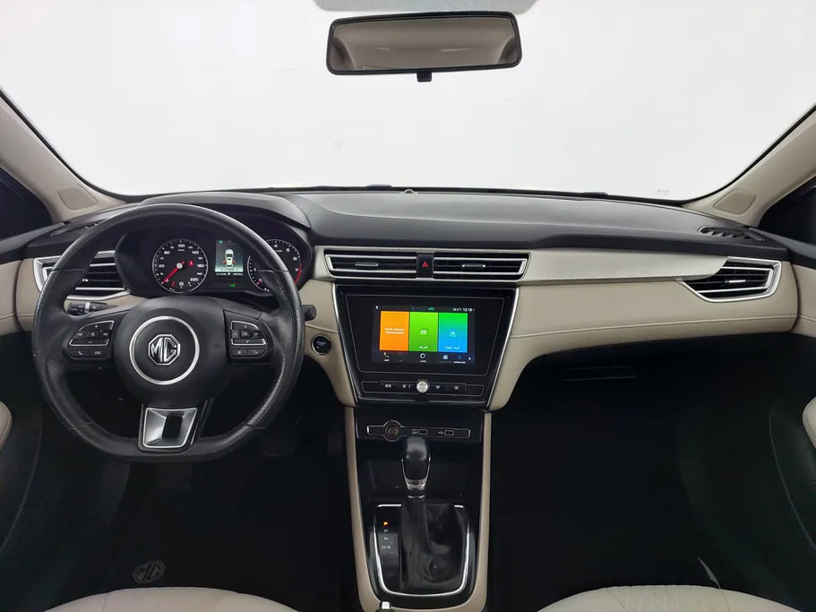 2023 MG 5 COM 