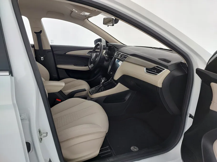 2023 MG 5 COM 