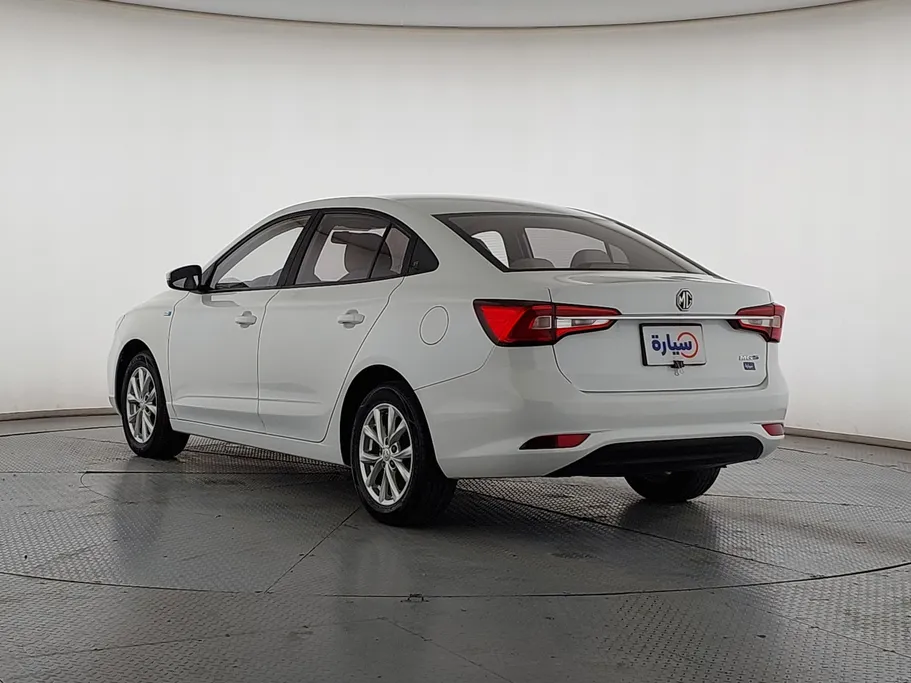 2023 MG 5 STD 