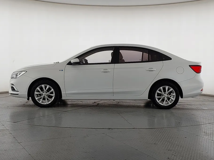 2023 MG 5 STD 