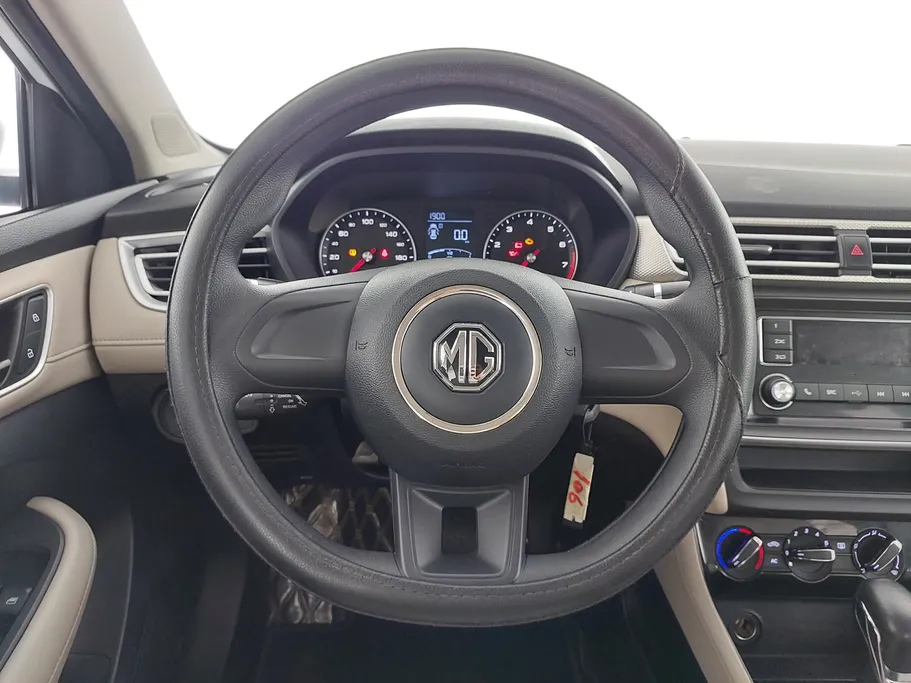 2023 MG 5 STD 
