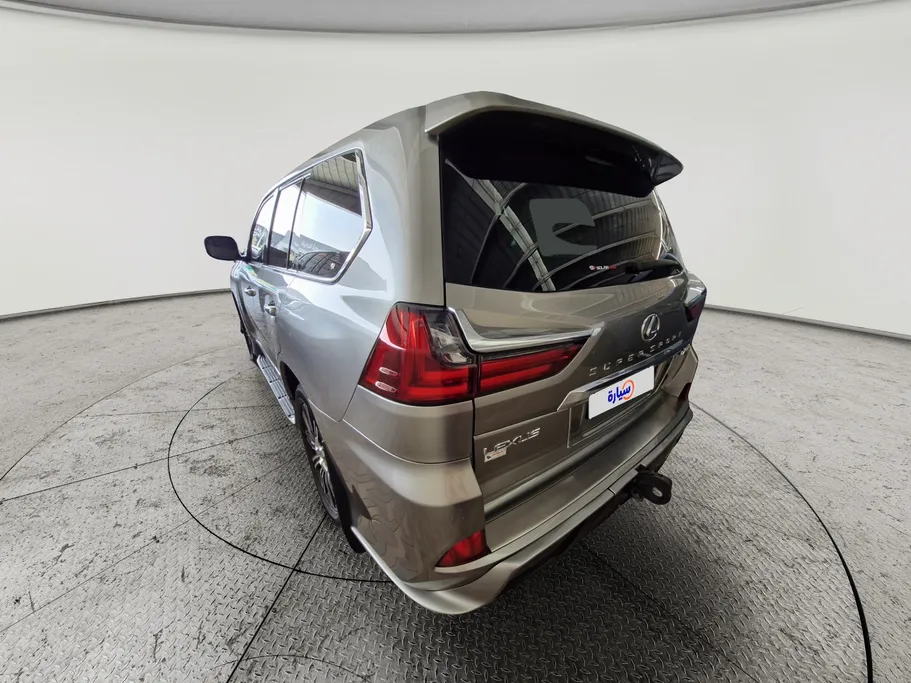 لكزس LX 570 S 2018 