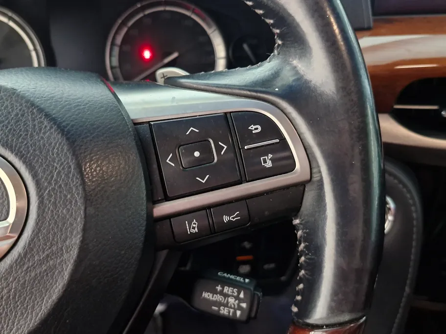 لكزس LX 570 S 2018 