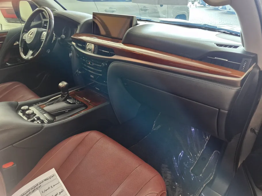 لكزس LX 570 S 2018 
