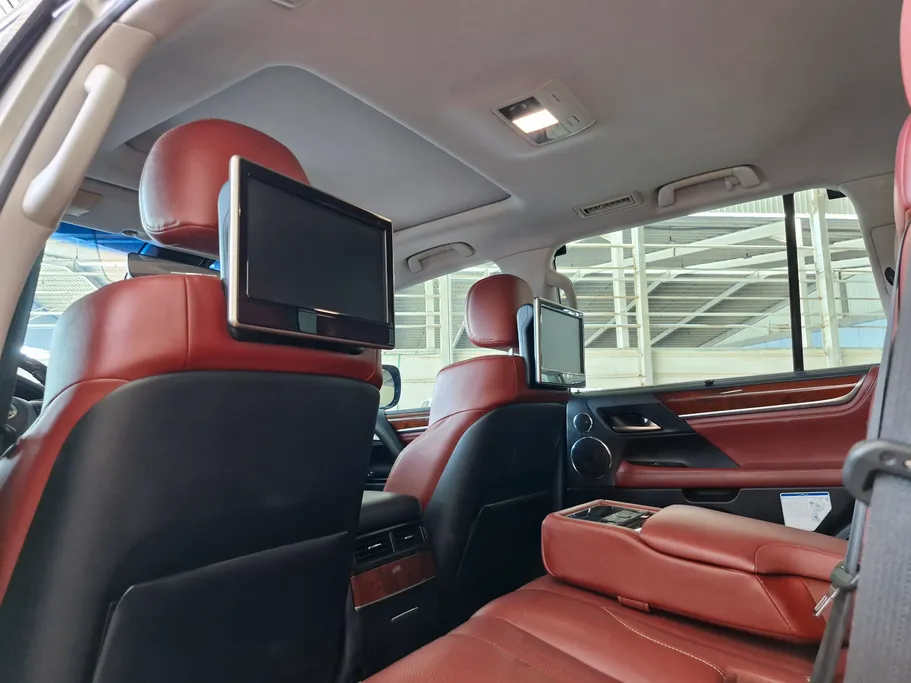 لكزس LX 570 S 2018 