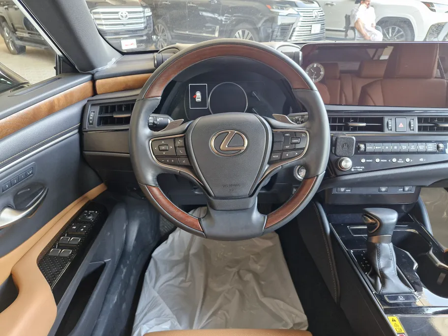 لكزس ES 350 2023 
